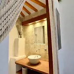 Domaine De Blancardy Hotel