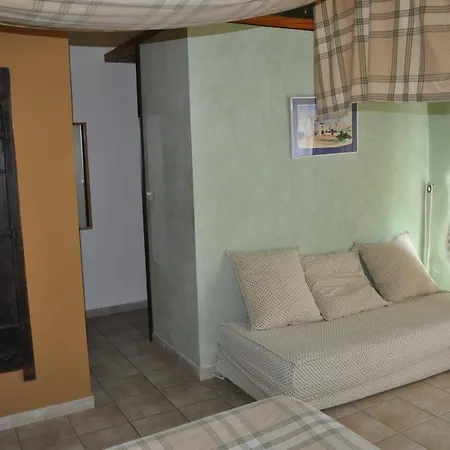 Hotell Domaine De Blancardy Moulès-et-Baucels