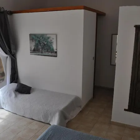 Domaine De Blancardy Hotell