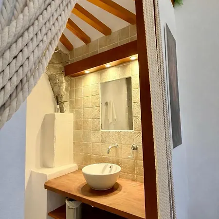 Domaine De Blancardy Hotel
