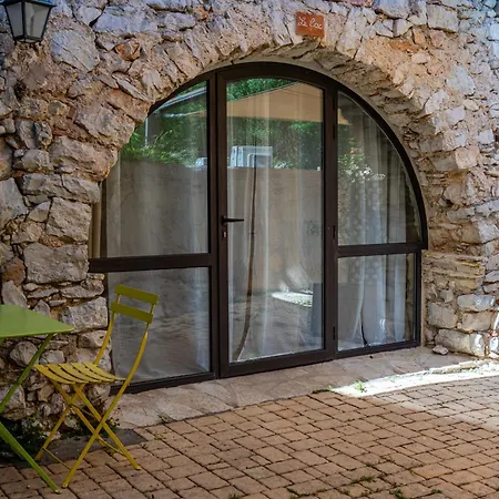 Hotel Domaine De Blancardy Moulès-et-Baucels