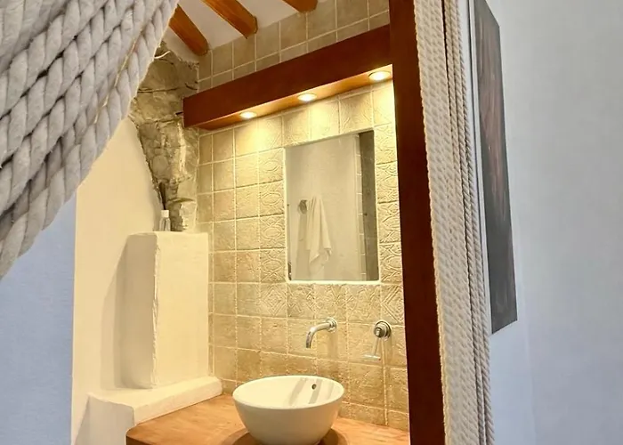 Domaine De Blancardy Hotel